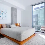 Cozy One Bedroom In Heart Of Hollywood